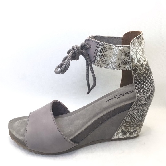 Diba True Womens Nite Lite Leather Snake Print Taupe Ankle Strap Wedge Sandal - Picture 2 of 10